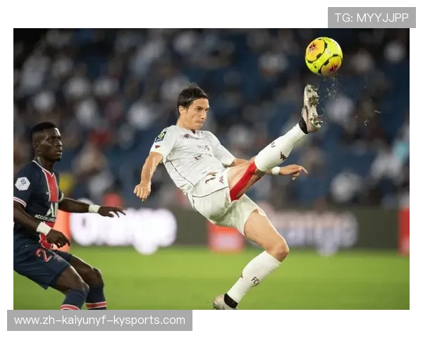 法甲防守球员个人表现评估与防线支柱推荐 法甲防守球员个人表现评估与防线支柱推荐